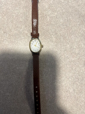 TCK Women watch - Gold